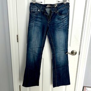 Women’s Seven7 bootcut jeans